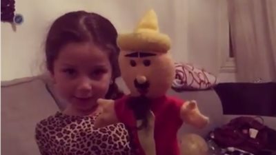 حفيدة شريف منير معجبة بشخصية خطيب والدتها