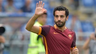 محمد صلاح يقود روما أمام جنوى وتوتي على مقاعد البدلاء