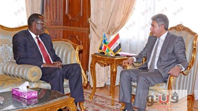 وزير الطيران يلتقي سفير جمهورية جنوب السودان