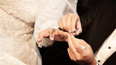 بالصور.. مواقف إيجابية للرجال تشجع الفتيات على الزواج.. ضحى: «جوزي بيعتذرلي بورد».. أفنان :«بيقطعلي البصل».. شيماء: «بيروق الشقة».. هاجر:«بيعشيني أحلى عشا».. وإ