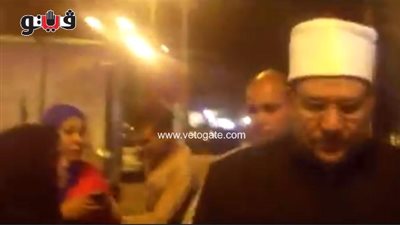 بالفيديو.. زيارة مفاجئة لوزير الأوقاف إلى مسجد السيدة زينب