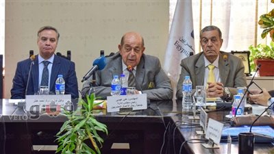 «رجال الأعمال»: حريصون على زيادة معدلات التصدير