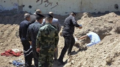 العثور على مقابر جماعية تحوى 15 ألف قتيل في سوريا والعراق