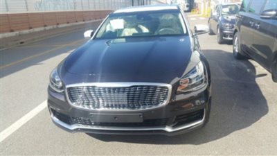 كيا توسع داخلية السيارات الجديدة (صور)