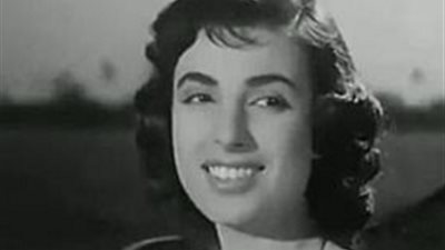 البارودي يشبه نجاة الصغيرة في غنائها بالتمثال