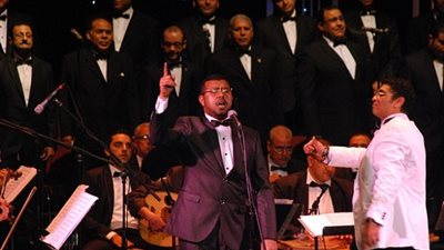 المايسترو علاء عبد السلام يقود أولى حفلات الإنشاد الديني في رمضان