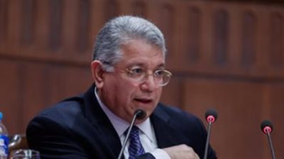 عقب إحالتها للبرلمان.. زيادة مخصصات التعليم والبحث العلمي والصحة والرعاية الاجتماعية أبرز مطالب النواب في الموازنة الجديدة.. رئيس التعليم: نتمسك بالنسب الدستورية