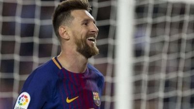 ميسي يقود هجوم برشلونة أمام إسبانيول بديربي كتالونيا
