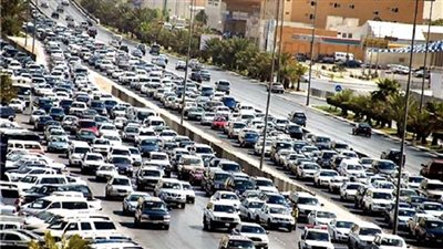 البدء في تنظيم الحركة المرورية بشارع جسر السويس