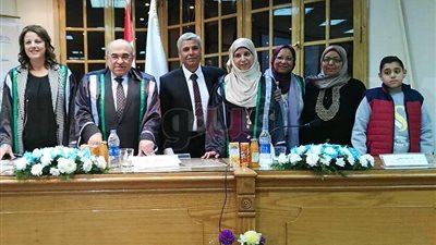 الفقي يناقش رسالة دكتوراه في الاتصال السياسي بإعلام عين شمس