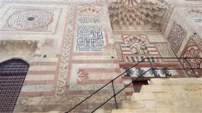 وزير الآثار يفتتح 3 مبان أثرية بباب الوزير بتكلفة 26 مليون جنيه «صور»