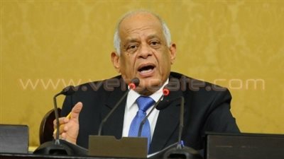 البرلمان يوافق على تعديلات مجلس الدولة بشأن «الخدمة المدنية»