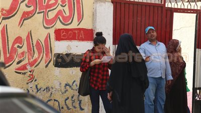 القلق يسيطر على طلاب الثانوية بعد تردد أنباء عن تسريب الديناميكا