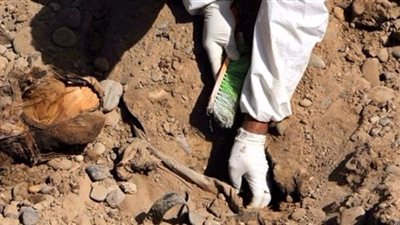 العثور على مقبرة جماعية شرقي الطبقة بسوريا