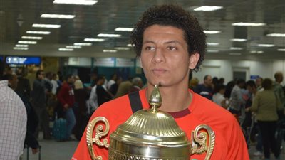 عروض احترافية بالجملة لنجم منتخب اليد على زين