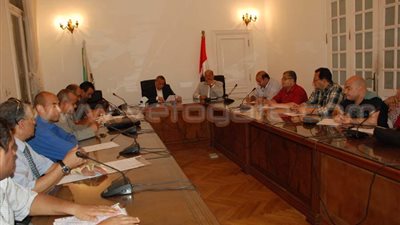 مشروعات للقضاء على مشكلات المياه بالجيزة و85 مليون جنيه لتوسعات العياط