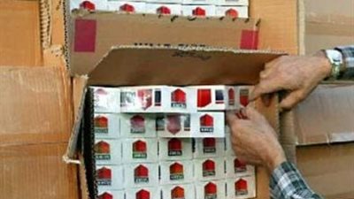 ضبط 2021 علبة سجائر مجهولة المصدر بالبحيرة