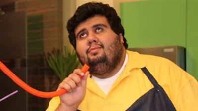 أيمن وتار يداعب هنيدي: «أنا اللي هعمل الجامعة الأمريكية»