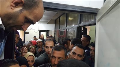 إقبال كثيف على «توثيق الدقي» لتسجيل طلبات تأييد مرشحي الرئاسة