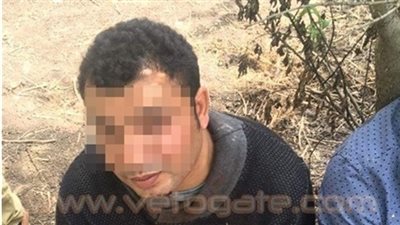 ضباط متورطون في «المثلث الذهبي».. الدكش: «محدش يمد إيده عليا حساباتكم السرية عندي..أمال كنتوا بتاخدوا فلوس ليه».. مرتبات شهرية للضباط تصل لـ60 ألف جنيه.. رشاوى مالية لـ20 قياديا تص