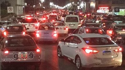 بالصور.. مشادات بين السائقين أمام محطات الوقود بالمنصورة