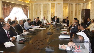 «صحة البرلمان» تبدأ اجتماعها بدقيقة حداد على ضحايا المنيا