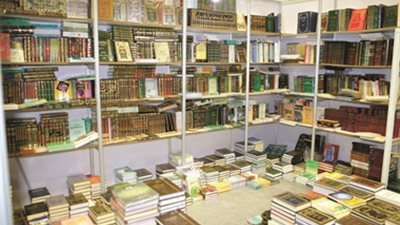 عماد عدلي: تعويم الجنيه يتسبب في ركود سوق النشر