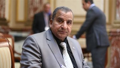 نائب عن السويس: سوء الطرق تسبب في حوادث خلفت عشرات القتلى والمصابين