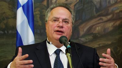 وزير خارجية اليونان يصل القاهرة لبحث ملفات التعاون