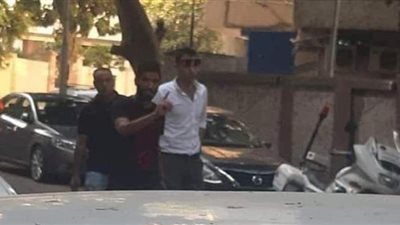 لحظة القبض على صالح جمعة في حادث تصادم الزمالك | صور