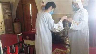 الأنبا بيمن يترأس قداس عيد النيروز في نقادة بقنا| صور