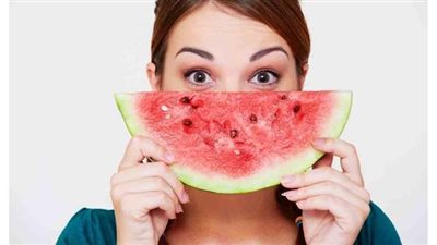 البطيخ سر جمالك وتألق بشرتك مع الحر الشديد