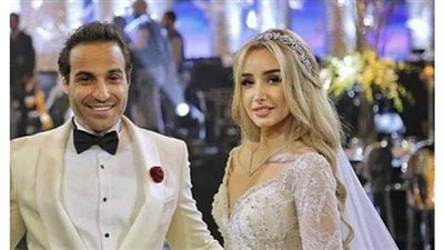 صورة رومانسية تجمع أحمد فهمي وهنا الزاهد في عيد جواز هما الأول