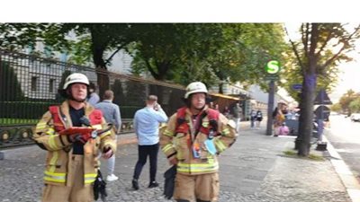 بعد بلاغ كاذب عن حريق... وصول سيارات الإطفاء إلى مقر السفارة الروسية في برلين