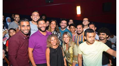 حسن الرداد وامينة خليل واحمد السبكي وسط جمهور «توأم روحي» في سيتي ستارز