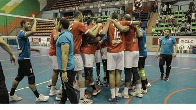 الخطيب يهنئ «رجال طائرة الأهلي» ببطولة الدوري ‏