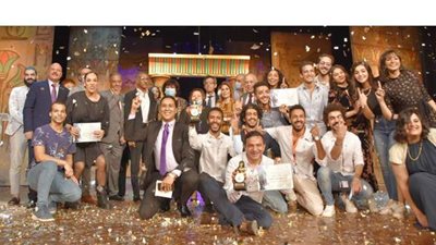 وزيرة الثقافة تسلم جوائز الدورة الـ27 لمهرجان القاهرة للمسرح التجريبي | صور