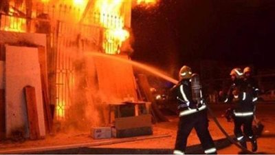 حريق هائل يلتهم عددا  من الدراجات النارية داخل مخزن قرب قسم العمرانية بالجيزة