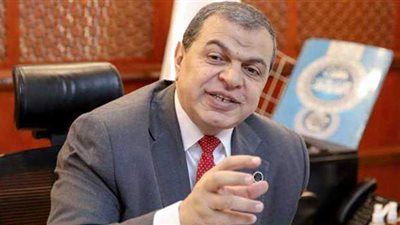 القوى العاملة: تحصيل 138 ألف  جنيه مستحقات مصريين خلال شهر بالإمارات