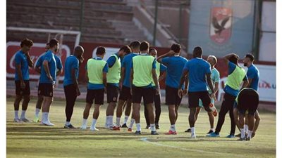 الأهلي يبدأ دراسة الاتحاد السكندري استعدادا لمواجهة الاثنين
