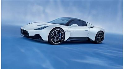 واجهة هادئة وأنيقة بمصابيح مستديرة الأطراف في سيارات مازيراتي MC20