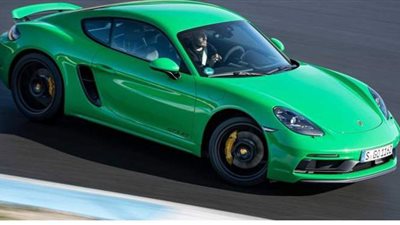 بورشه 718 .. محركات بوكسر سداسية الأسطوانات وناقل حركة أوتوماتيكي