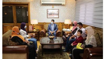 وزير الشباب يكرم المتفوقين في الثانوية العامة | صور