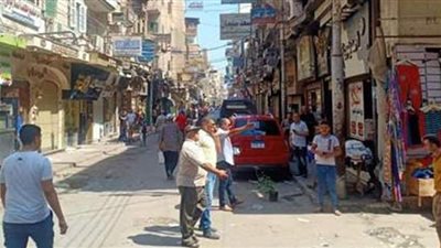 رئيس حى غرب المنصورة: لن نسمح بأى استثناءات فى رفع الإشغالات