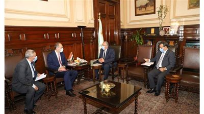 وزير الزراعة يبحث مع سفير بيلاروسيا التعاون الزراعي وتبادل الخبرات بين البلدين