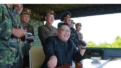 زعيم كوريا الشمالية يعدم 5 موظفين بسبب 