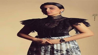 جيهان خليل تخطف الأنظار في جلسة تصوير جديدة