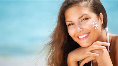 نظام غذائي متكامل للحفاظ على بشرتك مع حر الصيف