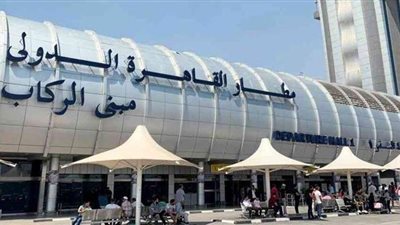 إقلاع ووصول 134 رحلة جوية لنقل 15 ألف راكب بمطار القاهرة