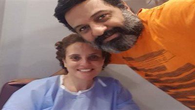 بعد نجله.. فريد النقراشي يعلن إصابة زوجته بالسرطان